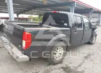 2016 Nissan FRONTIER photo