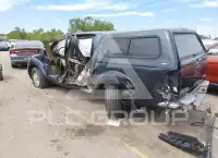2016 Nissan FRONTIER фото