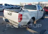 2016 Nissan FRONTIER photo