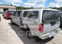 2016 Nissan FRONTIER photo