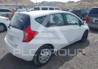 2016 Nissan VERSA photo