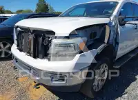 2016 Nissan TITAN фото