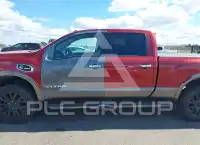 2016 Nissan TITAN фото