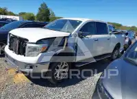 2016 Nissan TITAN фото