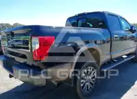 2016 Nissan TITAN фото