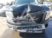 2016 Nissan TITAN фото