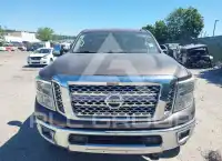 2016 Nissan TITAN photo