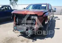 2016 Nissan TITAN фото
