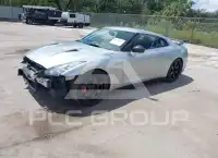 2016 Nissan GTR photo