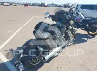 2016 Harley-Davidson FLHX photo