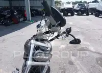 2016 Harley-Davidson FXDWG фото