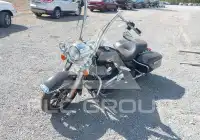 2016 Harley-Davidson FLHR фото
