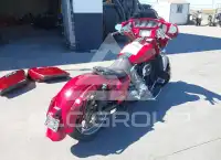 2016 Harley-Davidson FLHX фото