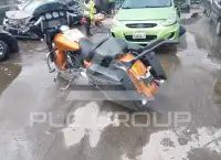 2016 Harley-Davidson FLHX photo
