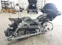 2016 Harley-Davidson FLHX фото