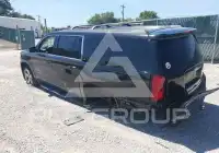 2016 Chevrolet Suburan фото