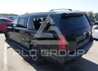 2016 Chevrolet Suburan photo