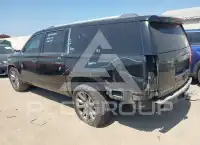2016 Chevrolet Suburan фото