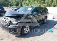 2016 Chevrolet Suburan photo