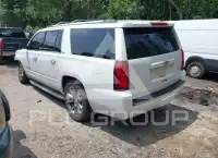 2016 Chevrolet Suburan photo