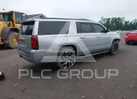 2016 Chevrolet Suburan photo