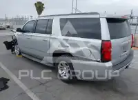 2016 Chevrolet Suburan photo