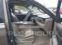 2016 Chevrolet Suburan фото