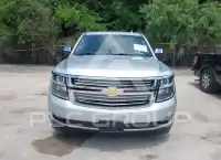 2016 Chevrolet Suburan photo