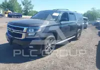 2016 Chevrolet Suburan photo