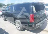 2016 Chevrolet Suburan photo