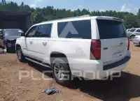 2016 Chevrolet Suburan photo