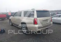 2016 Chevrolet Suburan photo