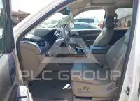 2016 Chevrolet Suburan фото