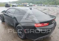 2016 Chevrolet Camaro photo