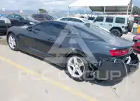 2016 Chevrolet Camaro photo