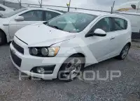 2016 Chevrolet Sonic фото