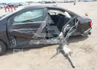 2016 Chevrolet Sonic фото