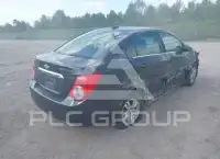 2016 Chevrolet Sonic фото