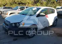 2016 Chevrolet Sonic фото