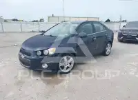 2016 Chevrolet Sonic фото