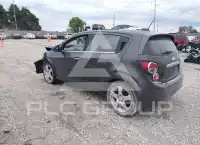 2016 Chevrolet Sonic photo