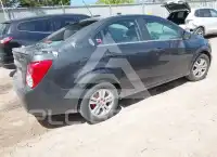 2016 Chevrolet Sonic фото