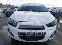 2016 Chevrolet Sonic фото