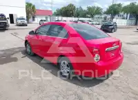 2016 Chevrolet Sonic фото