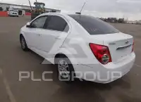 2016 Chevrolet Sonic фото