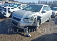 2016 Chevrolet Sonic фото