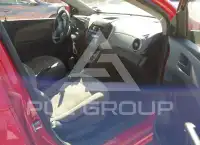 2016 Chevrolet Sonic фото