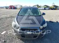 2016 Chevrolet Sonic фото