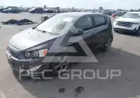 2016 Chevrolet Sonic фото