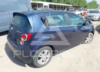2016 Chevrolet Sonic фото